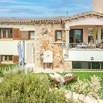 Del Golfo Tatil Evi *