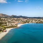 Del Golfo Tatil Evi *